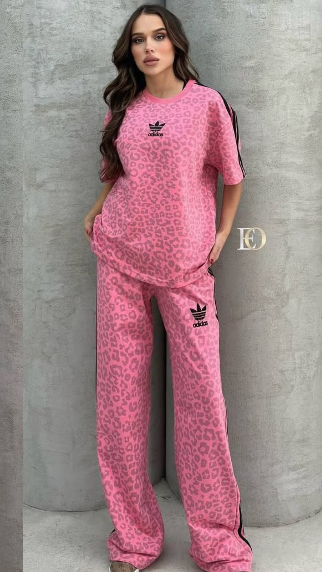 Adidas Originals™ Urban Panther Set – Bold Statement. Iconic Stripes.