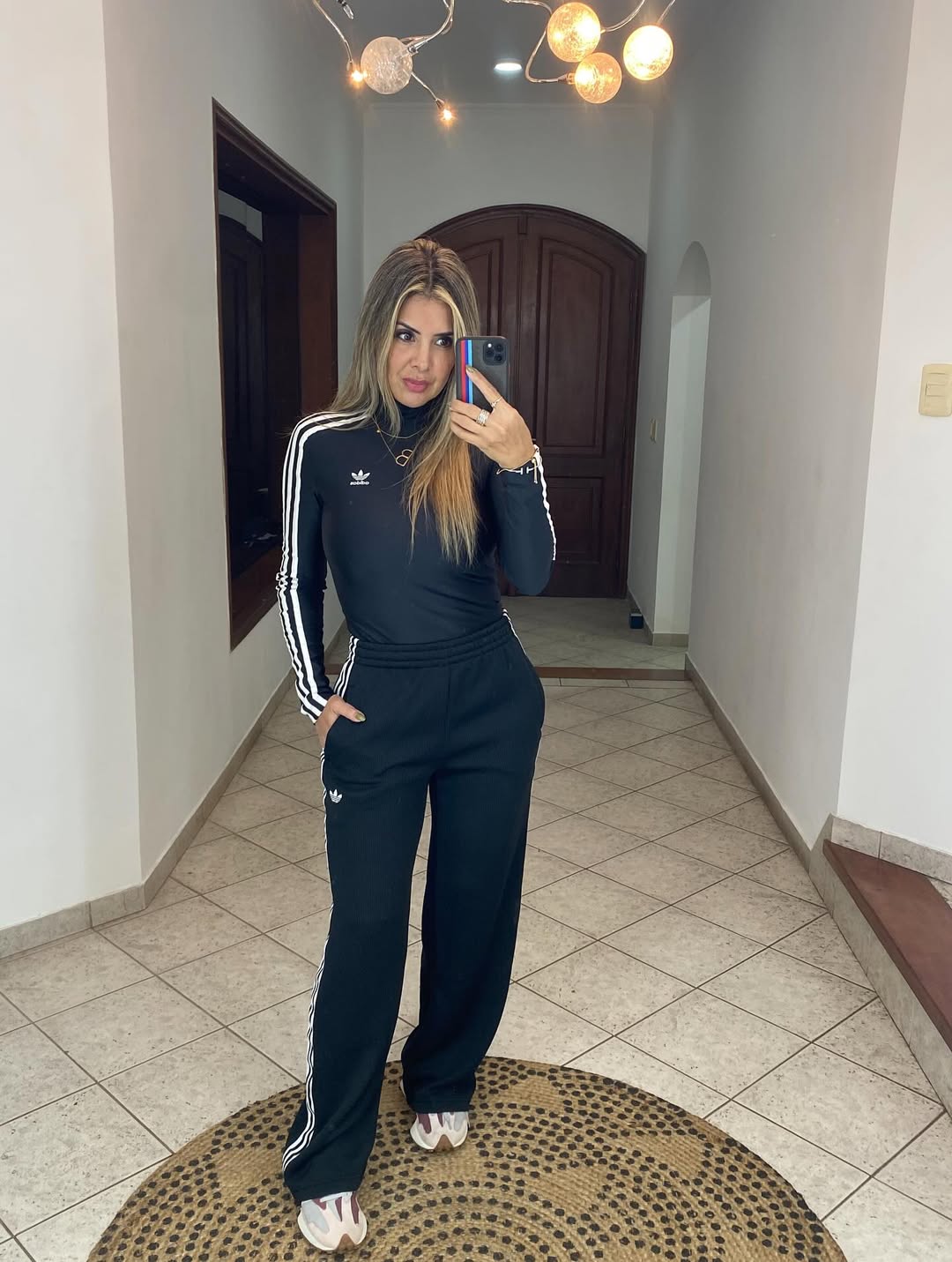 Originals™ Bold Cropped Set 