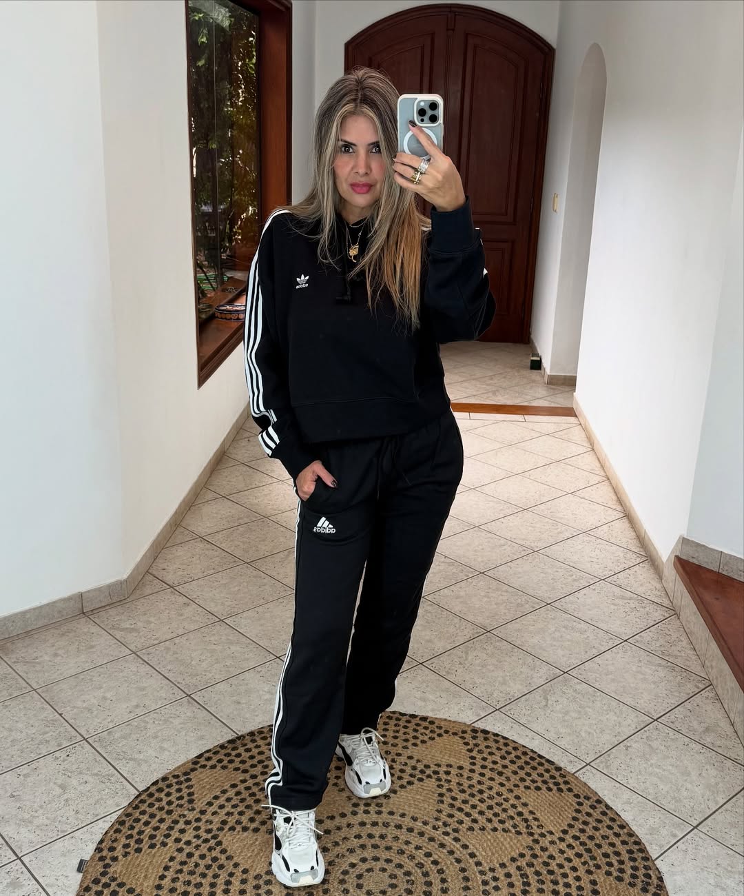 Originals™ Cozy Power Set