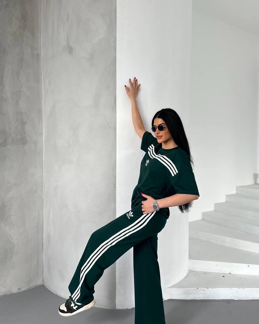 🔥 Adidas Originals™ Luxe Edition – Designed for Women Who Own Their Space 