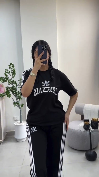 Adidas Originals™ Set – Urban Comfort with a Bold Identity 