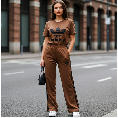 Adidas Originals™ Iconic Set – Bold. minimal. Timeless. 