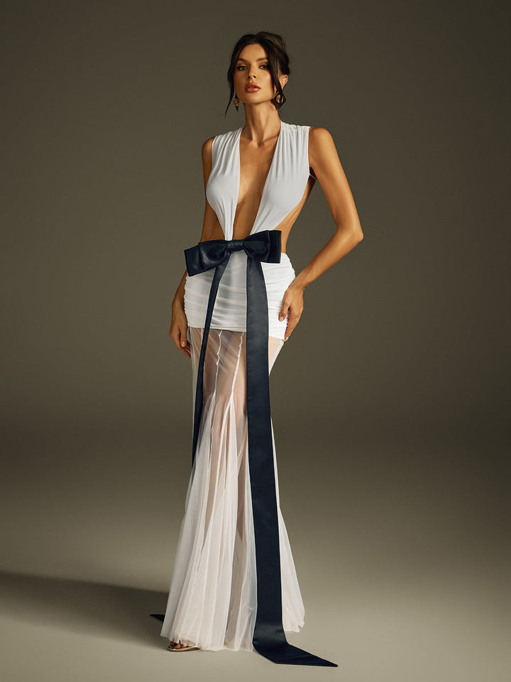 Iyron Sleeveless Bow Mesh Maxi Dress