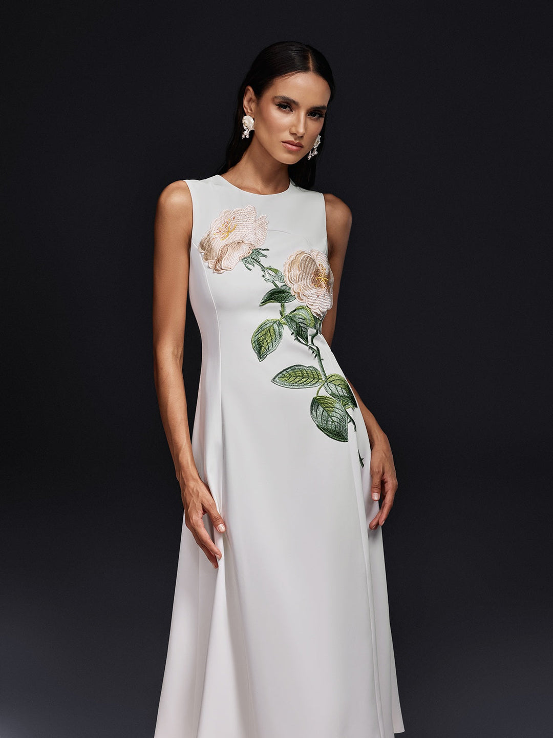 Ogima Sleeveless Flower Embroidered Midi Dress In White