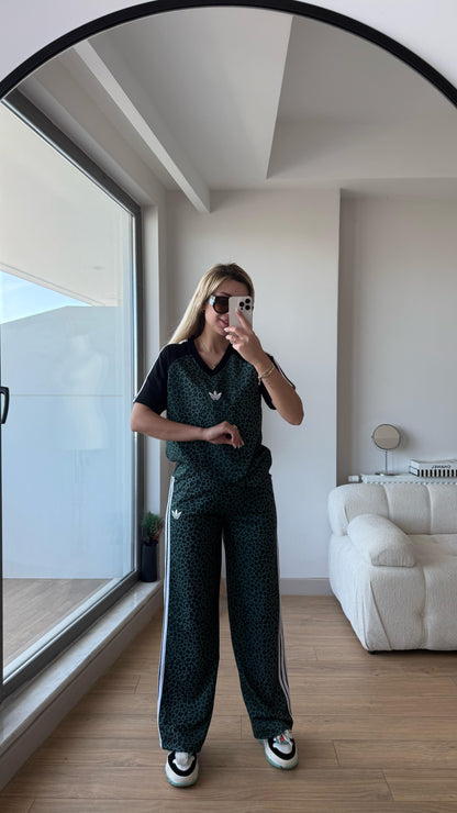 Originals™ Merka Leopard™ Set – Sporty chic with an urban edge