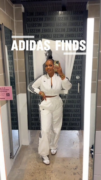 Adidas Originals White Tracksuit – Effortless Cool with a Retro Twist